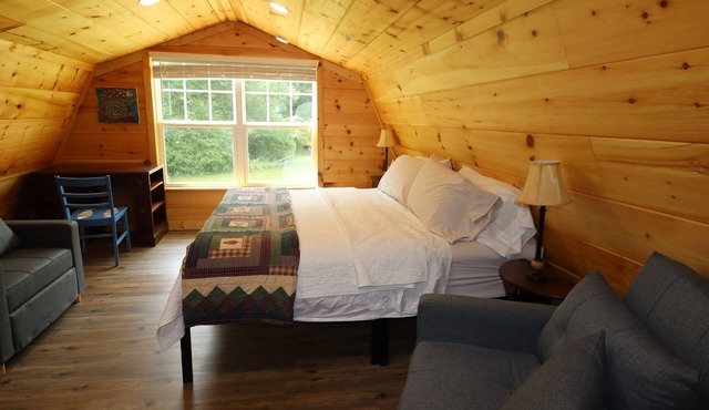 Chicory Cabin, Accessible, at Maple Ridge Creek, N GA Mountains in Morganton