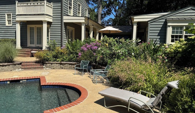 Classic Central Memphis Home with Pool in Memphis