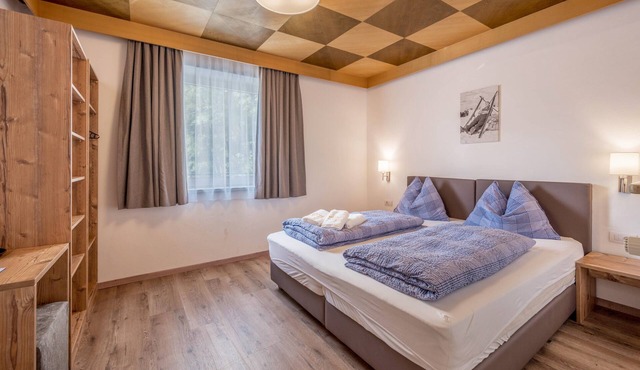 Cosy Holiday Apartment "Sonneck" Near Many Hiking Trails with Mountain View & Wi-Fi in Natz/Schabs Südtirol