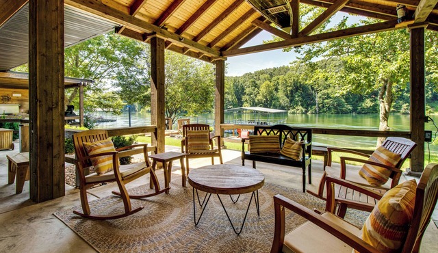 Cotter Home w/Direct Access to White River! in Cotter