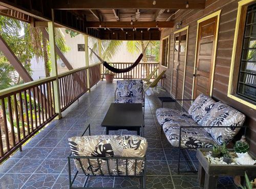 Driftwood Gardens Guesthouse