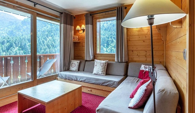 Family apartment 2 bedrooms Méribel - near slopes in Méribel