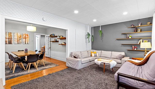 Family Friendly, Safe & Comfy near Botanical Gardens and Tower Grove Park in St. Louis