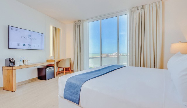 Fort George Hotel & Spa
