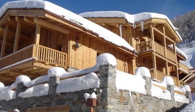 Sainte Foy Self-Catered Ski Apartment in Sainte Foy Tarentaise Station