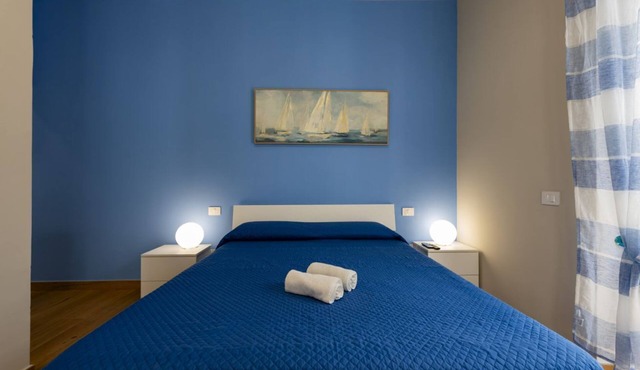 GuestHost - Cozy Balcony Apartment for 2 near the Sea in Francavilla al Mare