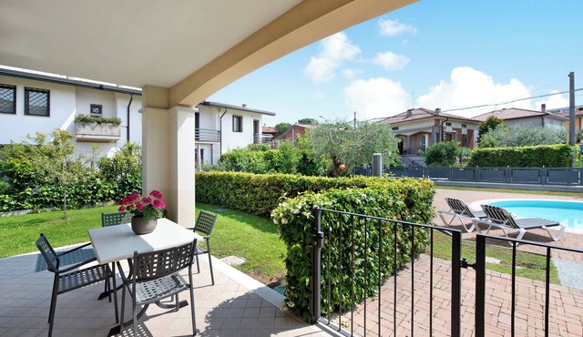 Holiday Apartment 'Katy Lake Salvia' with Shared Pool, Private Terrace & Wi-Fi in Desenzano del Garda