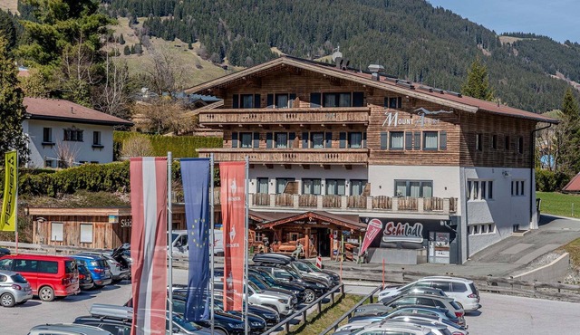 Holiday apartment directly on the ski slope in Jochberg