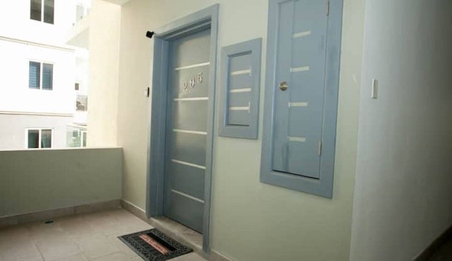 It's an Experience (IAE)Homes :Luxury Apt close to all the hot spots in Kingston in Barbican