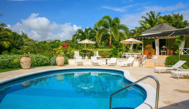 Ixora - Four Bedroom Resort, Sleeps 8 in Westmoreland