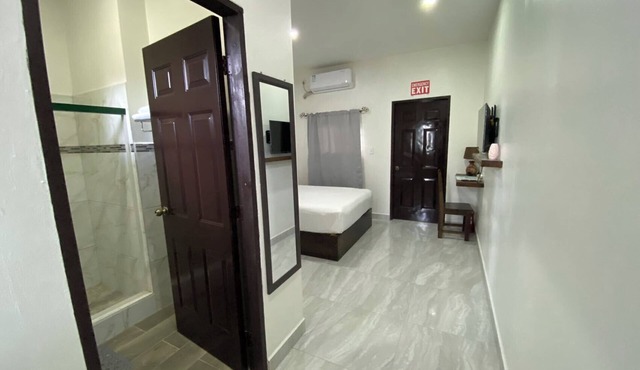 Joyce Garden Hotel