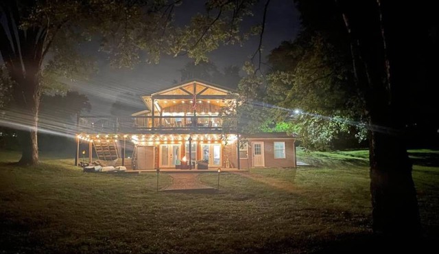 Lakefront | Sauna | Kayaks | Firepit | 35 Min to Nashville in Gallatin