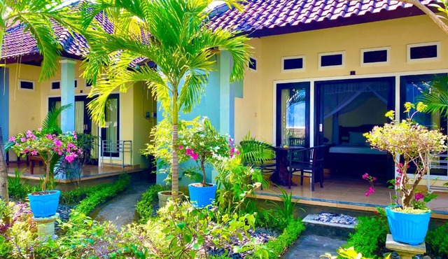 Lakromo Amed Homestay in Amed