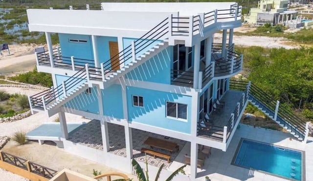 Luxe oceanfront escape with pool, lanais, penthouse suite & ground-floor access
