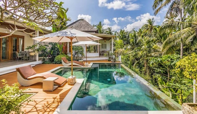 Luxurious 2 BR Villa w/Private Pool & views in Ubud