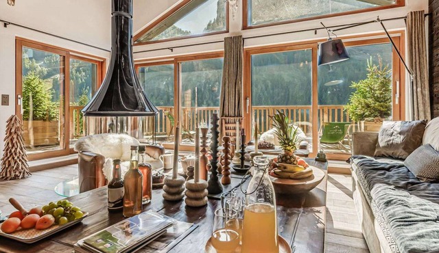 Luxury chalet with indoor pool and 5-star services in Tignes in Tignes