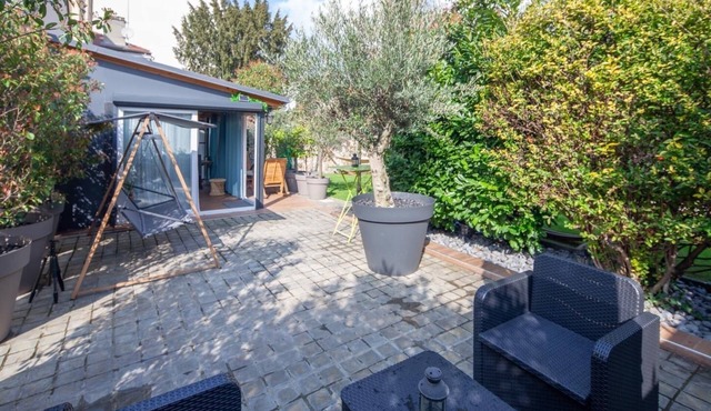 Maison Avec spa et Piscine Privée à Paris Animaux de Compagnie pas Accepté in Ivry-sur-Seine