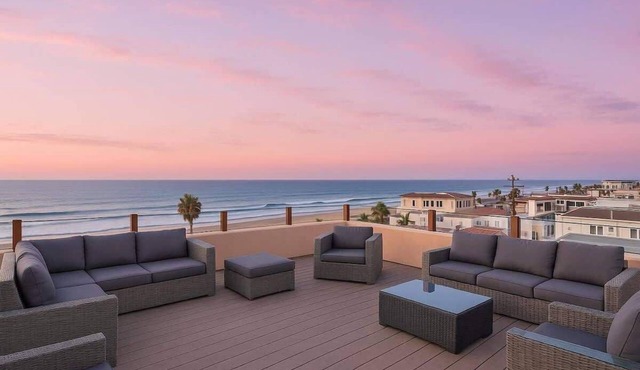MB Massive Oceanview 6BR/6BA Sleep 30+Rooftop Deck in San Diego
