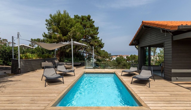 MILADY · KEYWEEK Villa with Pool, Ocean Views in Biarritz in Biarritz