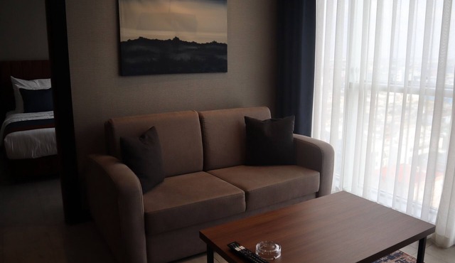 Modern, spacious suites. Close to the airport and central areas. in İstanbul