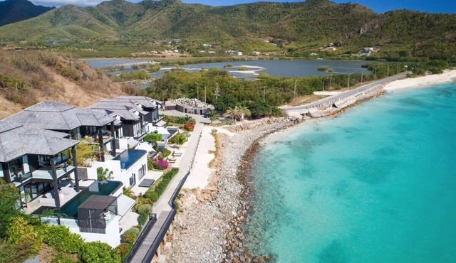 Ocean Blue – Oceanfront Luxury Beach Villa at Tamarind Hills, Antigua in Ffryes beach