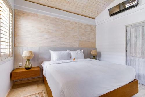 Ocean Crush- Beachfront & Resort Amenities
