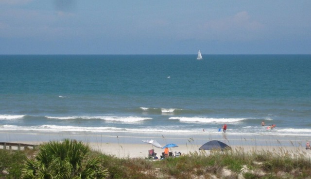 Oceanfront Condo incredible view in Quail Hollow, 10min from Historic District. in St Augustine