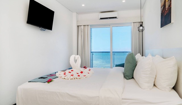 Oceanview 509 1Bedroom | Balcony | Watermark Hotel