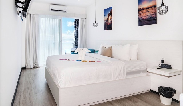 Oceanview 511 1Bedroom | Balcony | Watermark Hotel