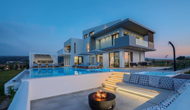 Orizontes Deluxe Residence in Rethimno