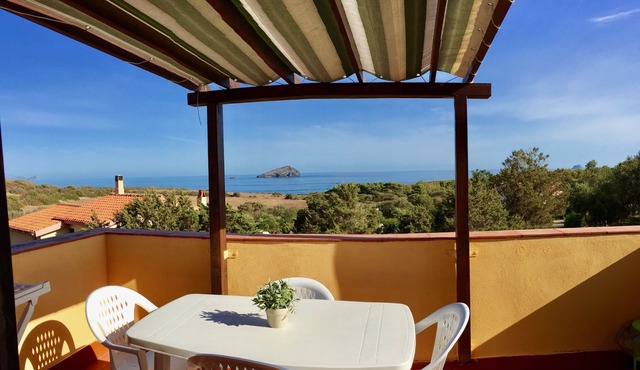 PANORAMIC two-room apartment with terrace overlooking the sea - Sardinia in Sant'Antioco