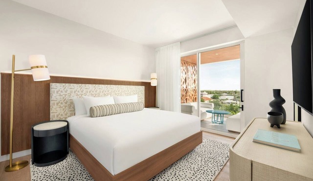 Pet-Friendly Accommodation for Group & Family | Free Parking Available in George Town