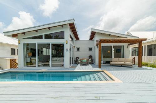 Plumeria House and Mistico Beach Club plus Boat Shuttle