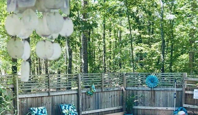 Private & Cozy cabin with Hot Tub-Coffee Bar-Cowboy Pool in Hot Springs