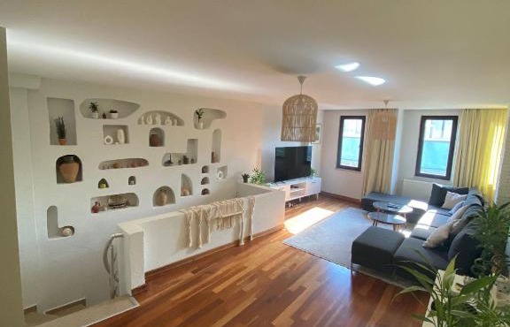 Private Triplex House in the City Center in İstanbul