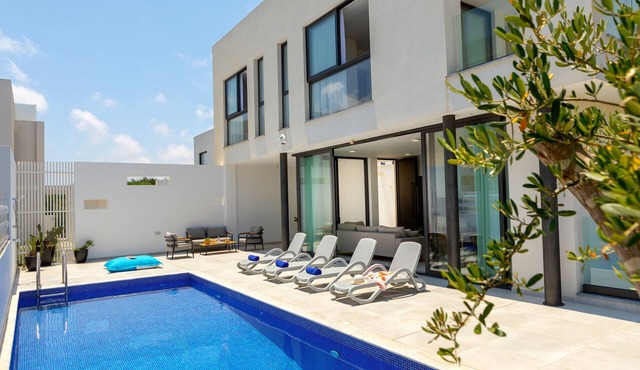 Protaras Almaria Villa 16 in Protaras