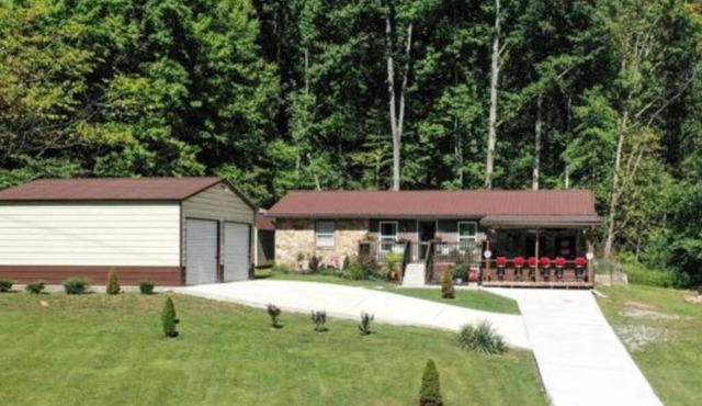 Quiet Getaway in La Follette