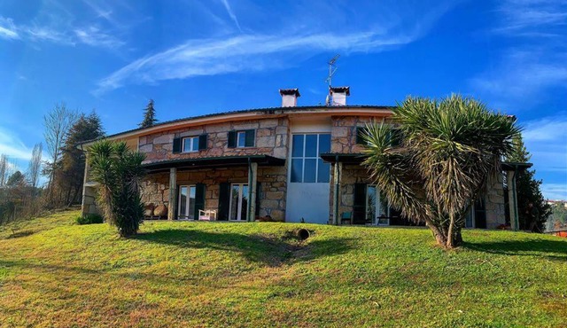 Quinta do Casarão by VinteOito - Casa de Campo com Piscina in Amarante