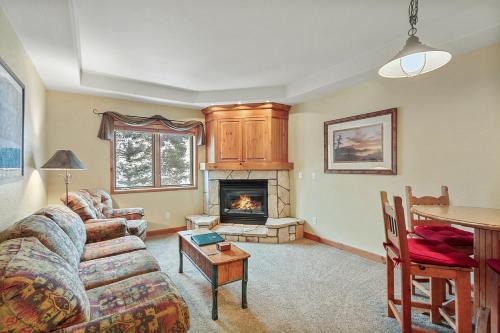 Riverbend Lodge 209 by Great Western Lodging in Breckenridge