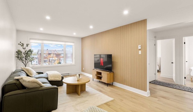 Samson Haven |3 BR | 10 Min to Airport & PlaceBell in Laval