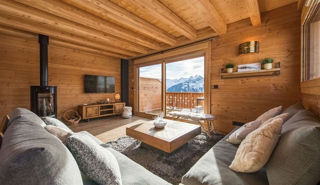 Semi-detached chalet near the slopes with panoramic views in LA TOUSSUIRE