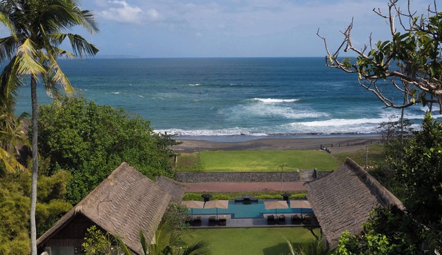 Seseh Beach Villa I by Elite Havens in Seseh-Tanah
