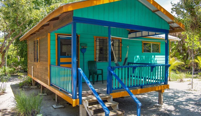 Short Walk from the Beach: Charming 1BR Cabana
