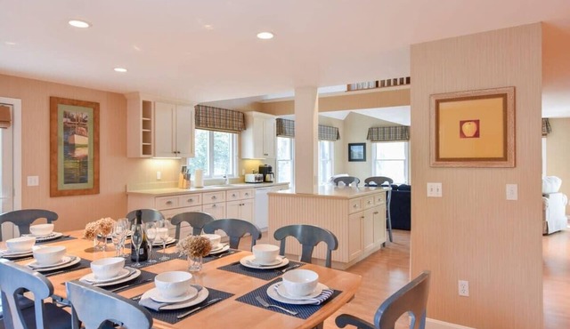 Short Walk to Private Beach! in West Yarmouth