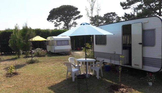 Sintra Vintage Caravan in Sintra