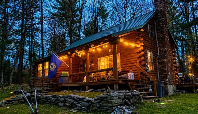 Snow Mountain Lodge- Mt Snow & Stratton Mtn Indoor Pool, Golf, Hike, VAST Trails in Wardsboro