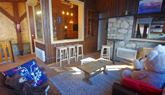 Spacious 180m² chalet for 15 people in Tignes with Wifi in Tignes-Val Claret