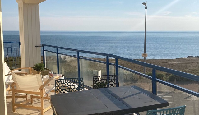 Spacious T3 with terrace facing the sea wifi ascenseur 4 people in Saint-Hilaire-de-Riez