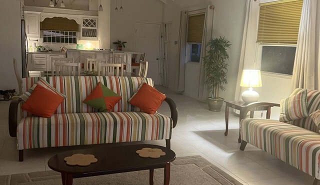 Spacious, modern and well-situated residence - 5mins walk to the beach! in Fitts Village