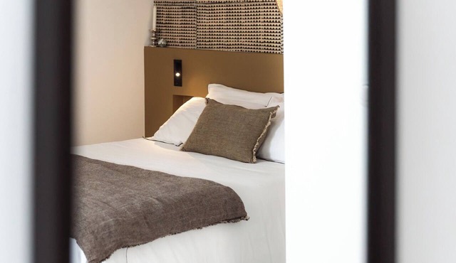Studio Alma Aix calm 2 Patios Air Conditioning Center Design in Aix-en-Provence
